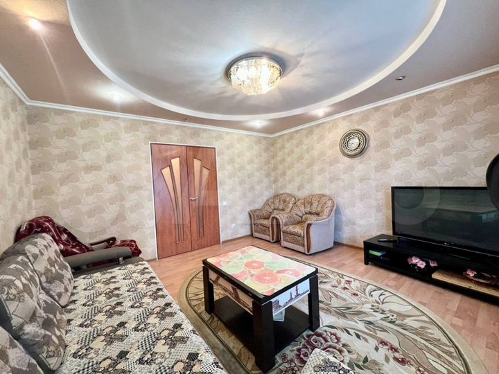 4-к. квартира, 77,6 м², 1/10 эт.