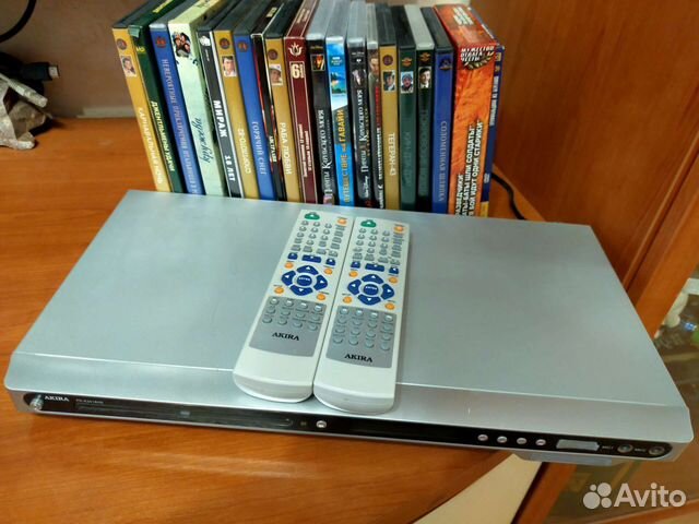 DVD плеер Akira, 2 пульта ду + советские фильмы