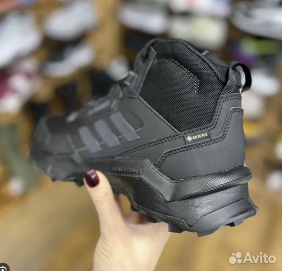 Оригинальные ботинки Adidas Terrex Gore-TEX