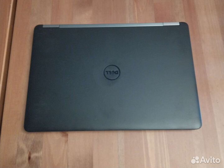 Ноутбук Dell latitude E7270
