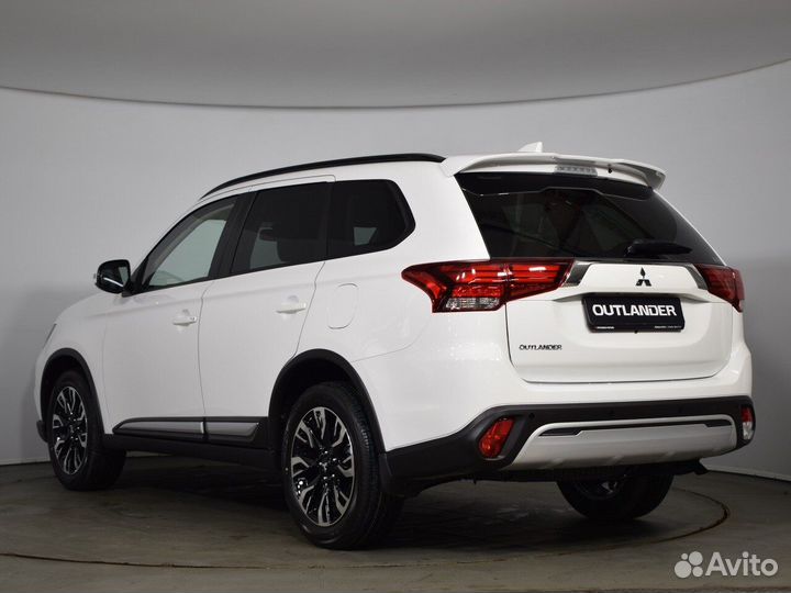 Mitsubishi Outlander 2 CVT, 2022