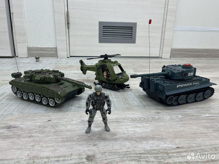 Танки, вертолёты