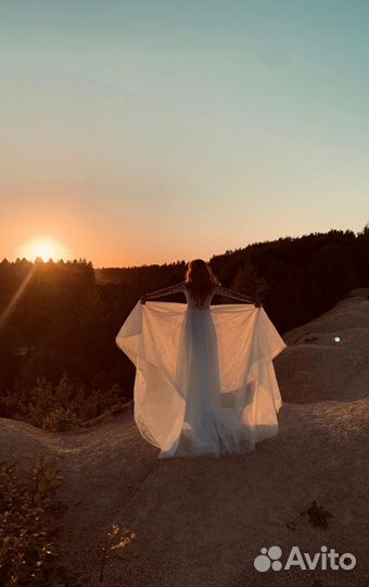 Платье свадебное