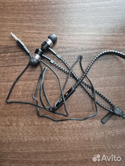 Наушники вкладыши проводные разъем 3.5