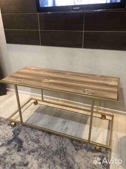 Журнальный столик в стиле лофт