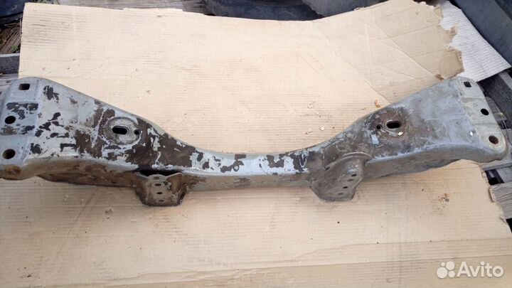 Балка подмоторная (подрамник) Toyota Mark 2 90 512