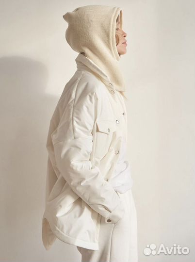 Капор женский вязаный