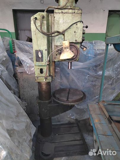 Продам вертикально-сверлильный 2н125