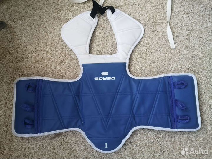 Защита корпуса и лапа для единоборств