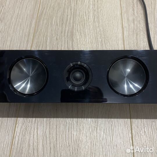 Саундбар с сабвуфером