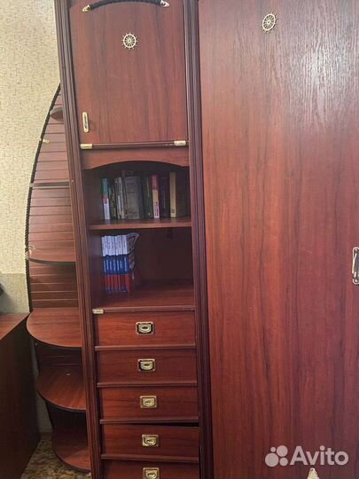 Кровать двухъярусная