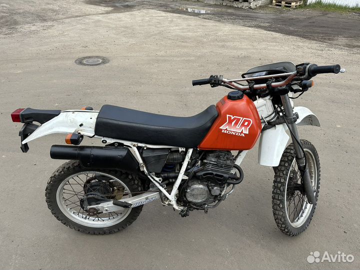 Honda XLR 250