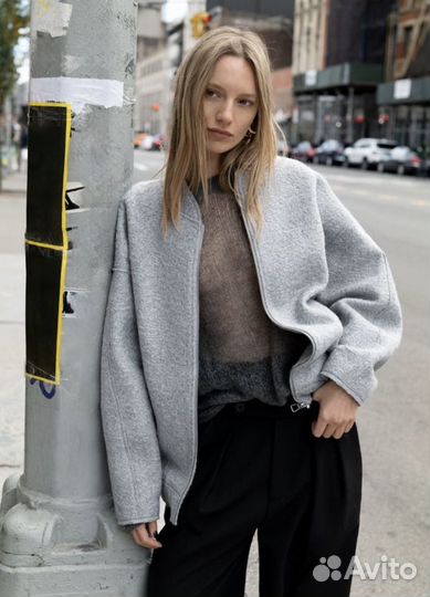 Бомбер zara букле новый