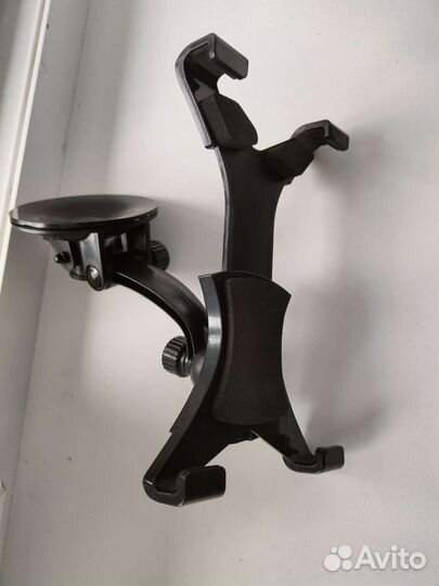 Держатель для телефона в машину