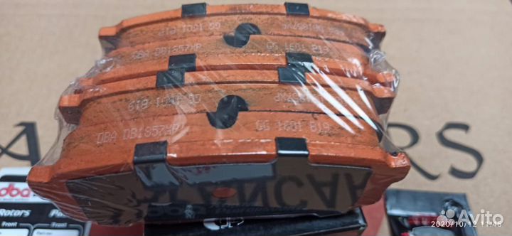 Колодки тормозные DBA Toyota Lexus