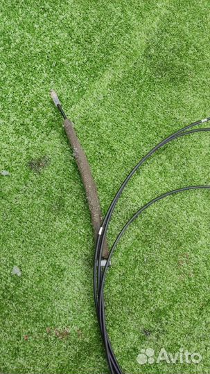 Тросик топливного бака Nissan Serena QR20DE 2002