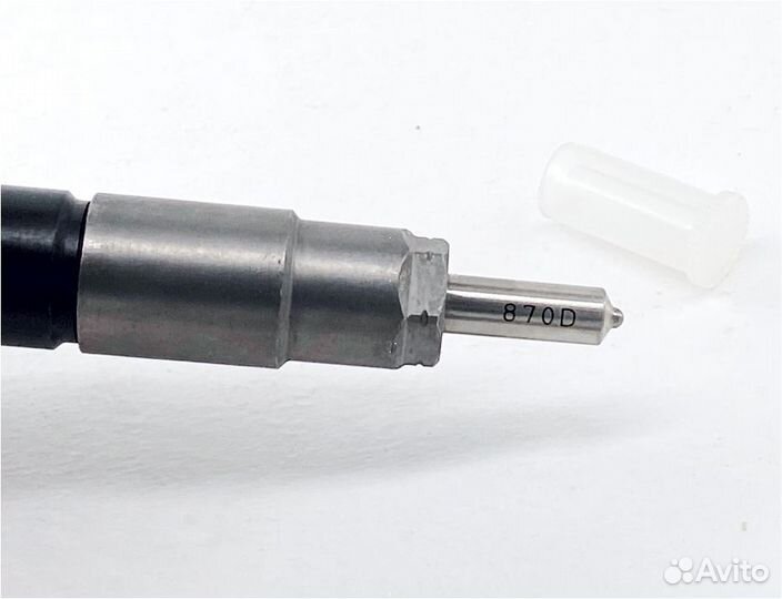 Форсунка топливная 095000-5600 (1465A041) Аналог