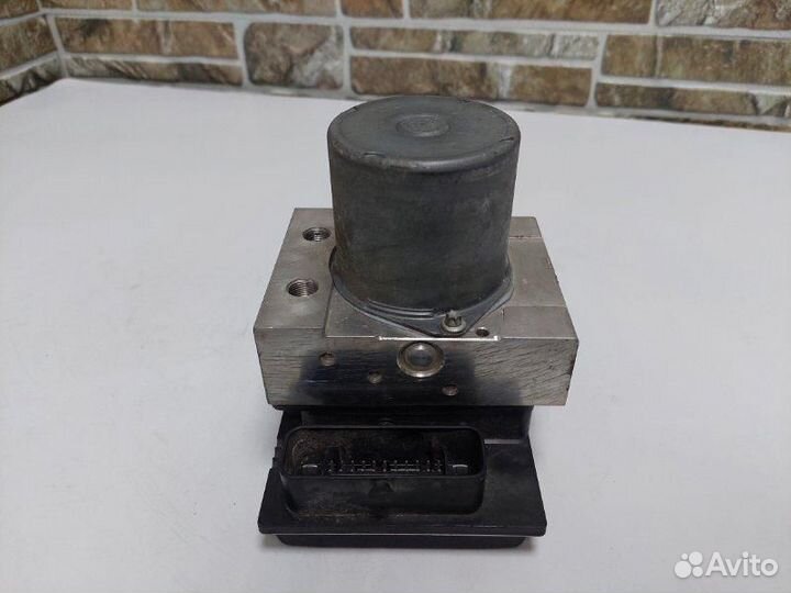 Блок управления тормозами/насос ABS Mercedes-Benz