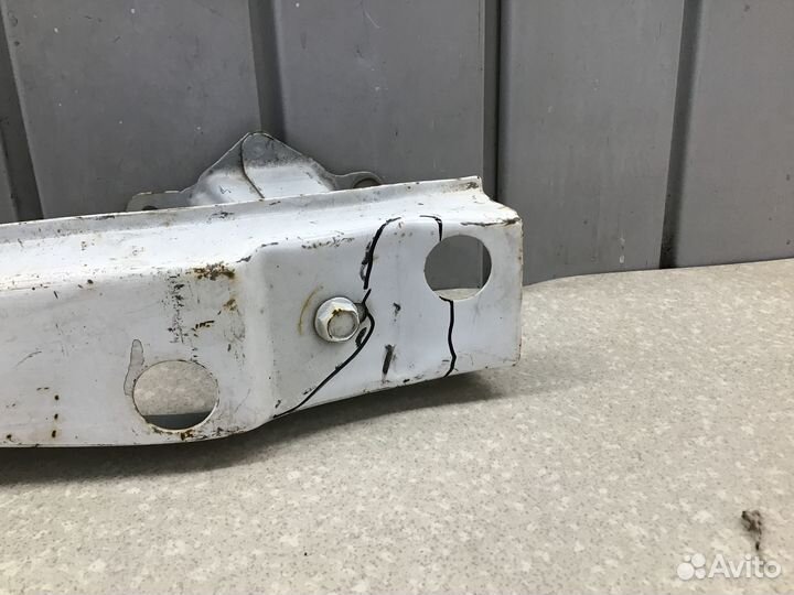 Усилитель заднего бампера Nissan Micra (K13K) 2010