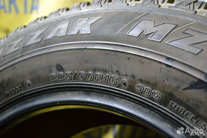 Bridgestone Blizzak MZ-03 225/60 R16