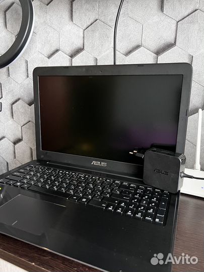 Ноутбук asus