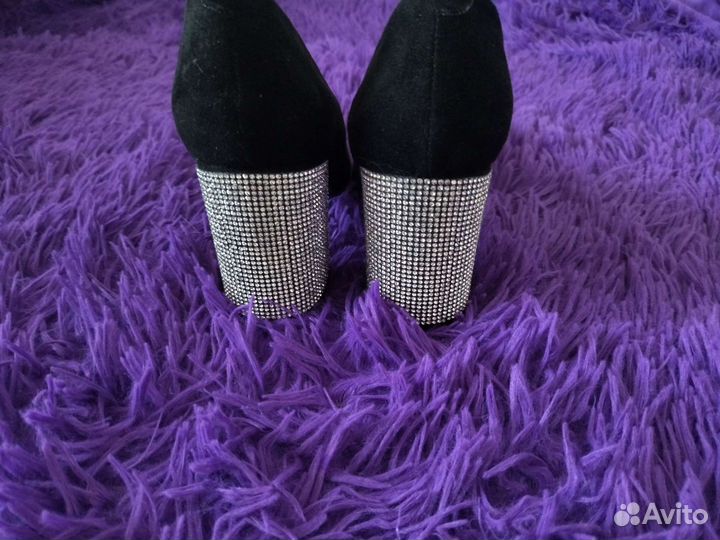 Обувь женская