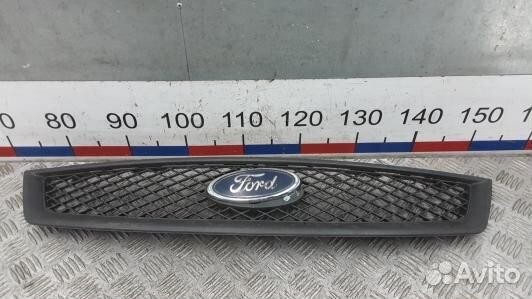 Решетка радиатора ford focus 2 (LDN22G101)