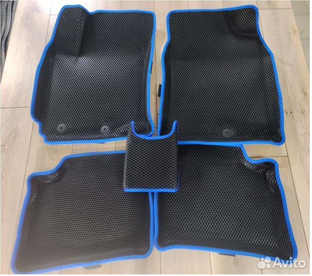 EVO автоковрики 3D с бортиками Toyota