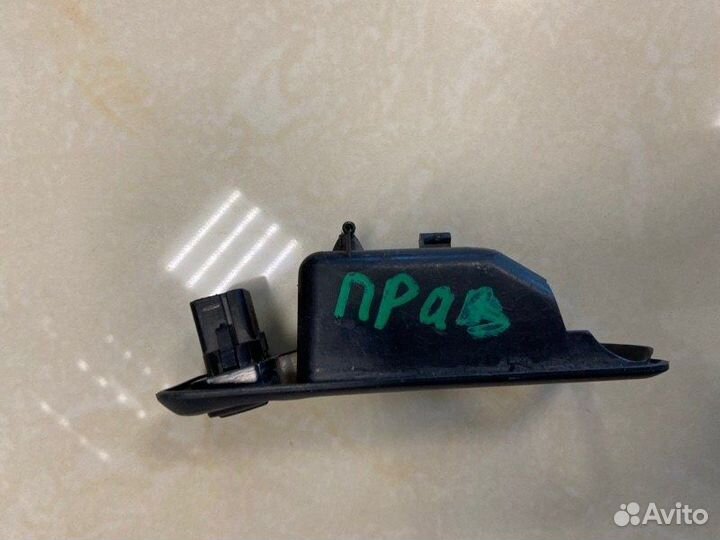 Кнопка стеклоподъемника правая Ford C-Max 1.8L