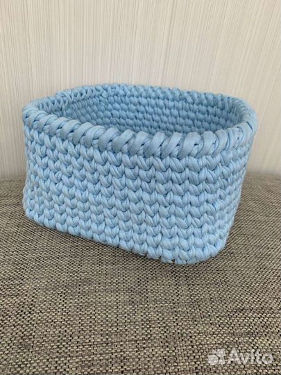 Вязаная корзина для хранения