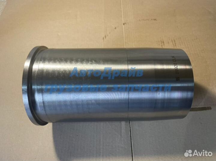 Гильза мокрая Ман двигатель D2676 LF 2006 51012010