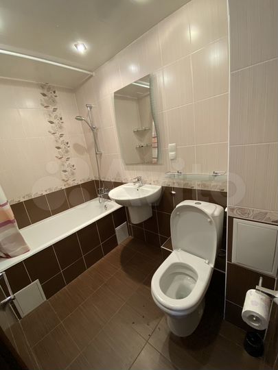 2-к. квартира, 50 м², 8/9 эт.