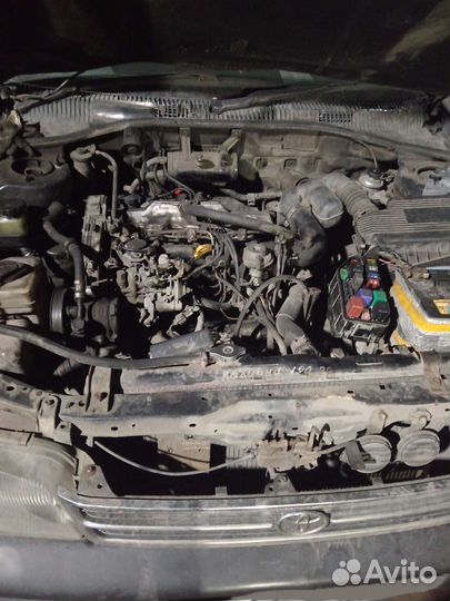 Toyota Caldina, 1992