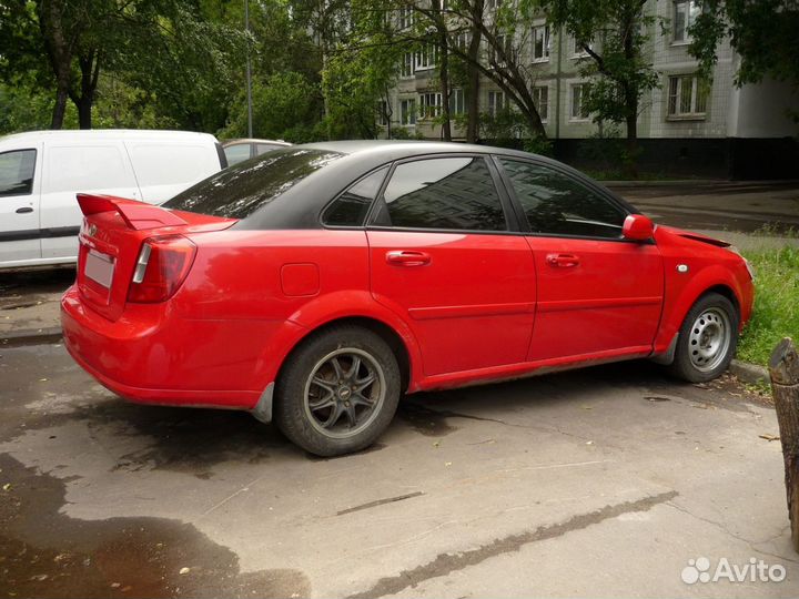 Chevrolet Lacetti 1.6 МТ, 2008, битый, 212 000 км