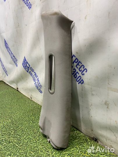 Обшивка стойки левая Ssangyong Rexton Rx270