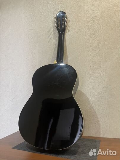 Классическая гитара Veston
