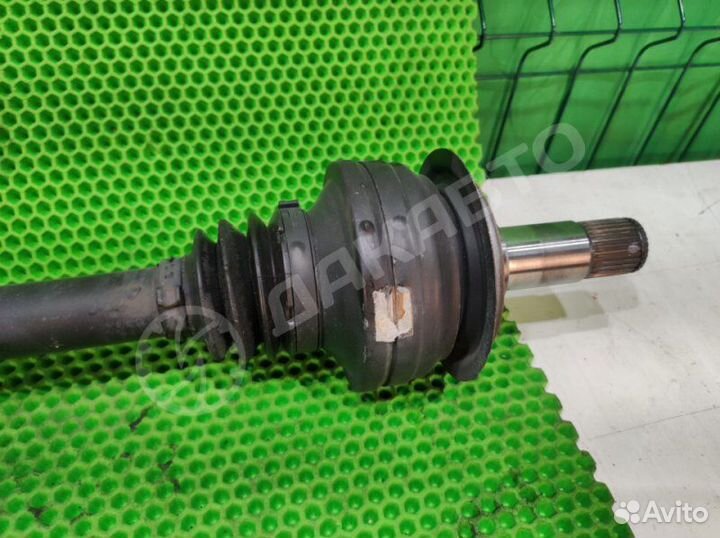 Привод задний левый Mercedes-Benz S W221 M272