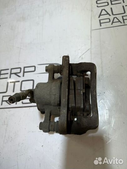 Суппорт задний правый Kia Soul AM G4FC 2009