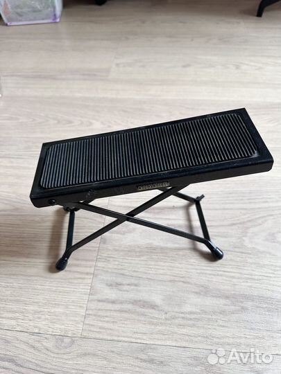 Подставка для ноги гитариста