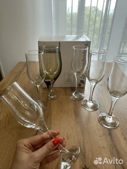 Бокалы для шампанского