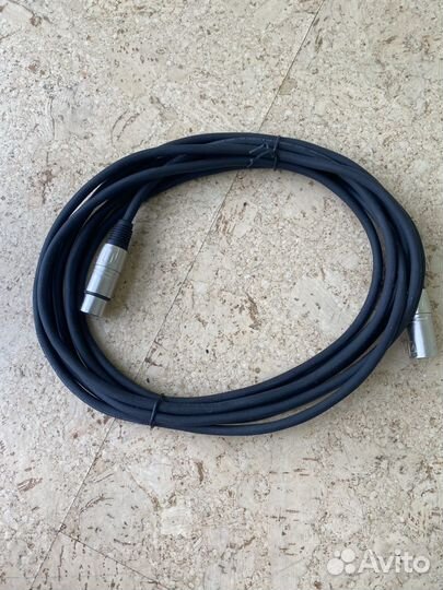 Roxtone MXX001/5 Кабель микрофонный XLR 5 метров