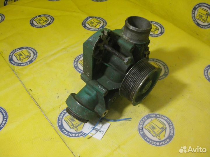 Насос охлаждающей жидкости (помпа) 20997647 volvo