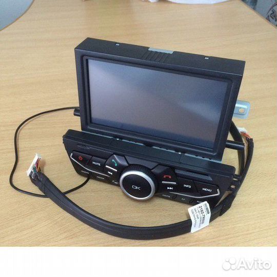 Штатная магнитола Гранта новая