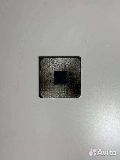 Процессор Ryzen 7 5700x3d