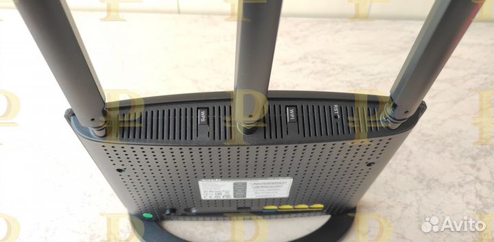 Wi-Fi роутер Tenda AC15