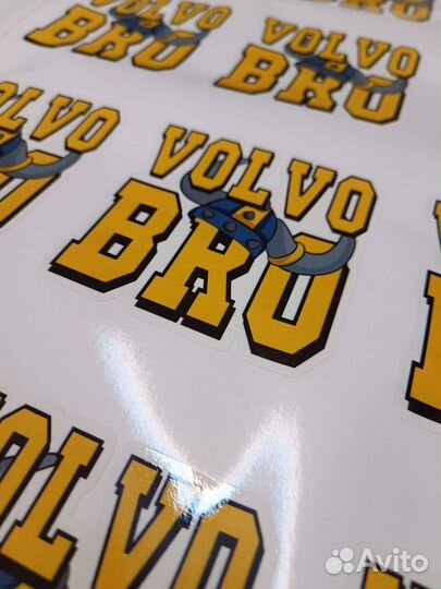 Печать наклеек, фигурные наклейки, стикерпаки