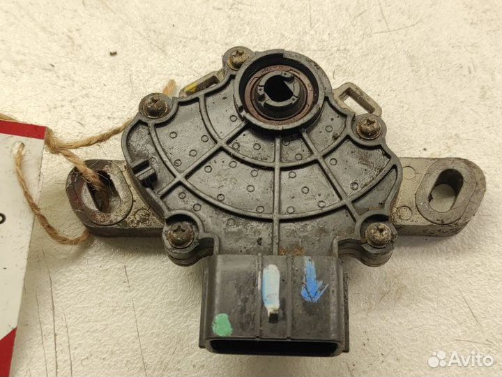 Датчик положения селектора АКПП Honda Fit GD1 L13A