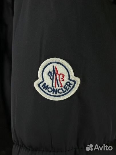 Пуховик moncler