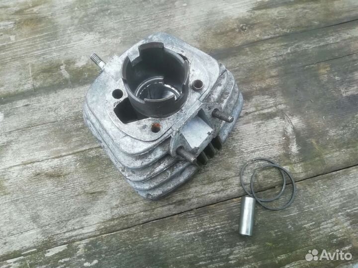 Поршневая мопед v-50