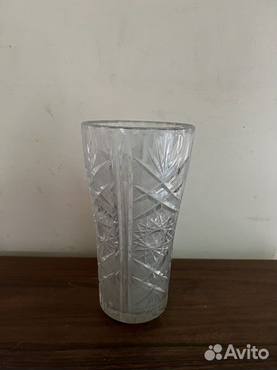 Хрустальная ваза
